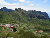 Los Carrizales mit Bergkulisse - Teno Gebirge